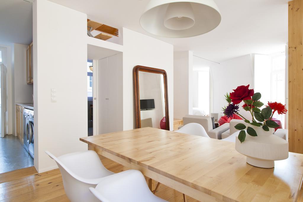 Bairrus Lisbon Apartments - Graca 객실 사진